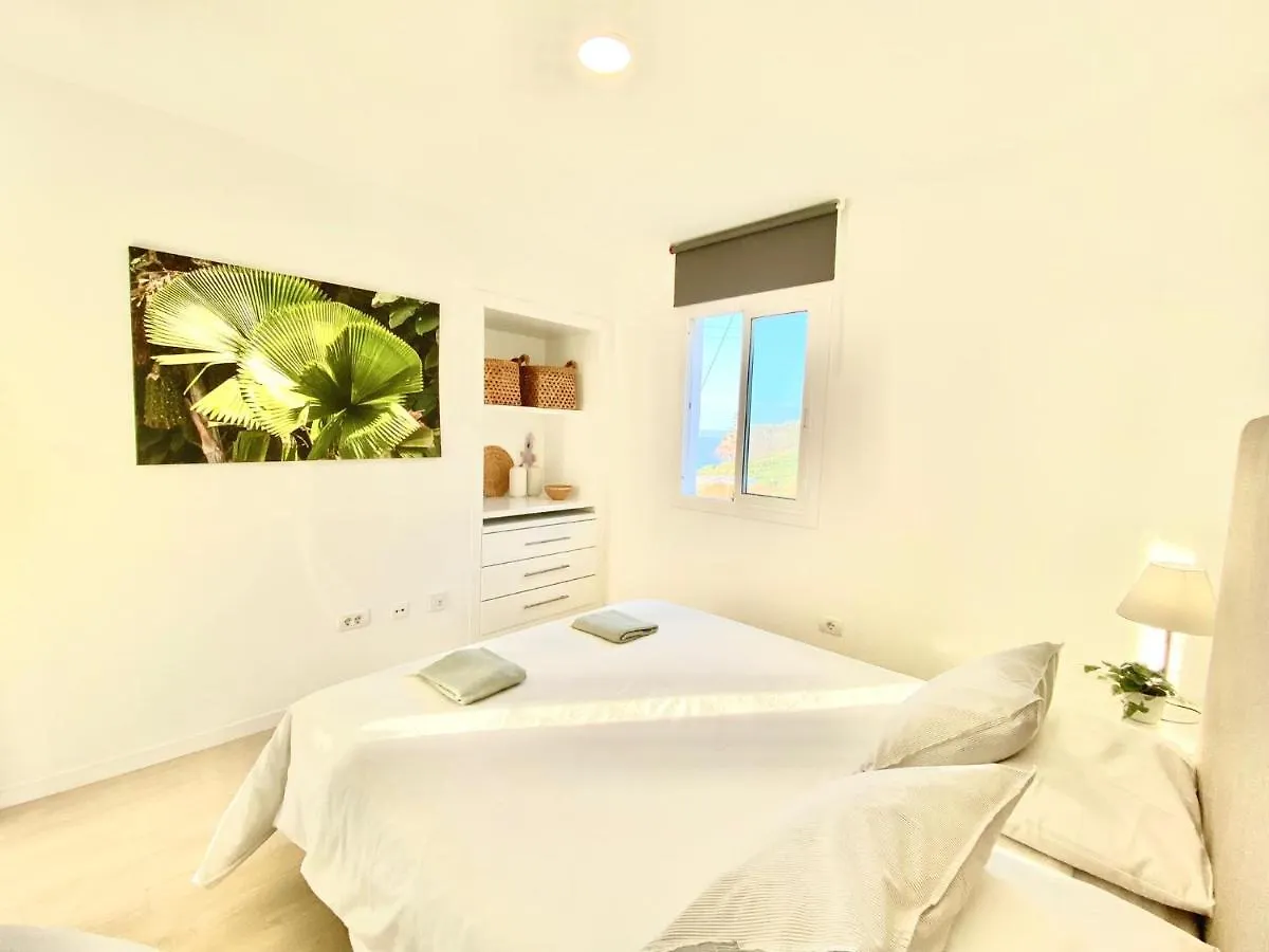 Casa Aura, Increibles Vistas Al Mar Y Piscina Privada Villa La Orotava 0*,  Spain